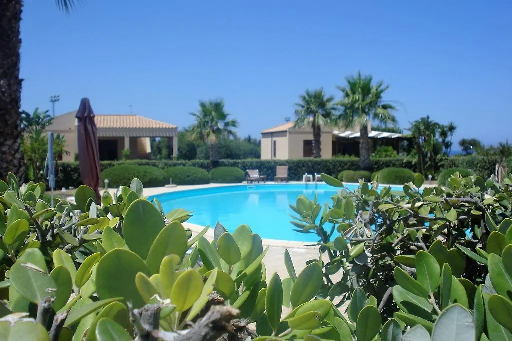Casa Vacanze Libeccio - Villetta Con Giardino E Piscina Condominiale Custonaci